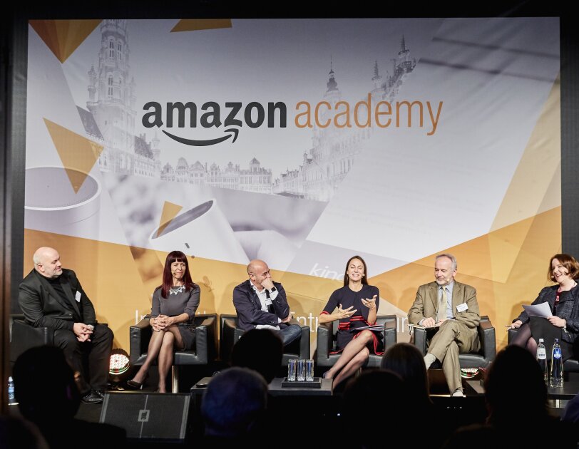panel1all._V525520172_.jpg