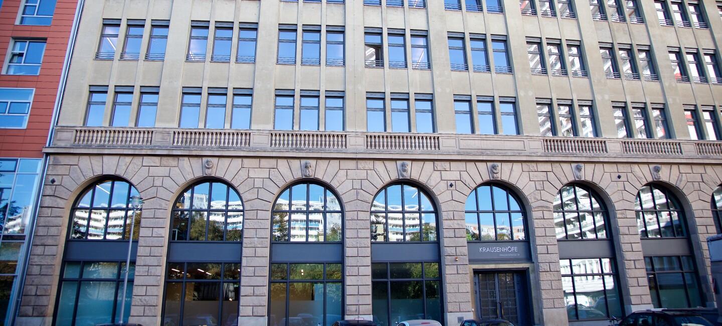 Fest verwurzelt in Berlin Amazon mit rund 2.000 Mitarbeitern in der