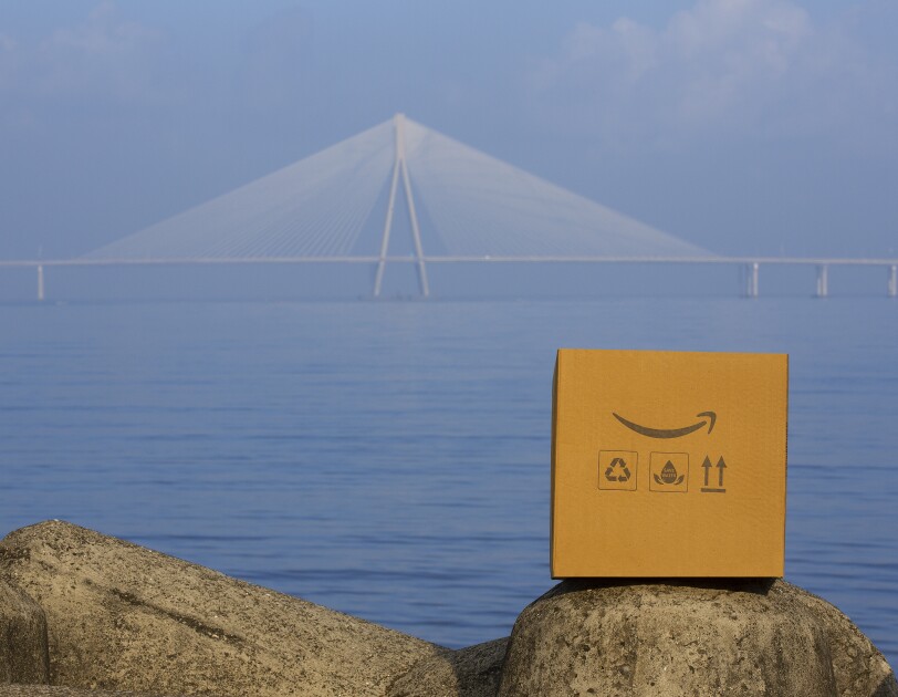 Journey of the Amazon box across iconic Indian locations