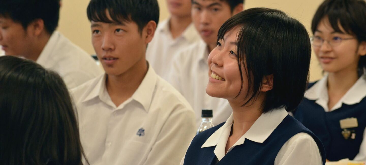 アマゾンジャパン社長 ジェフ ハヤシダが高校を訪問