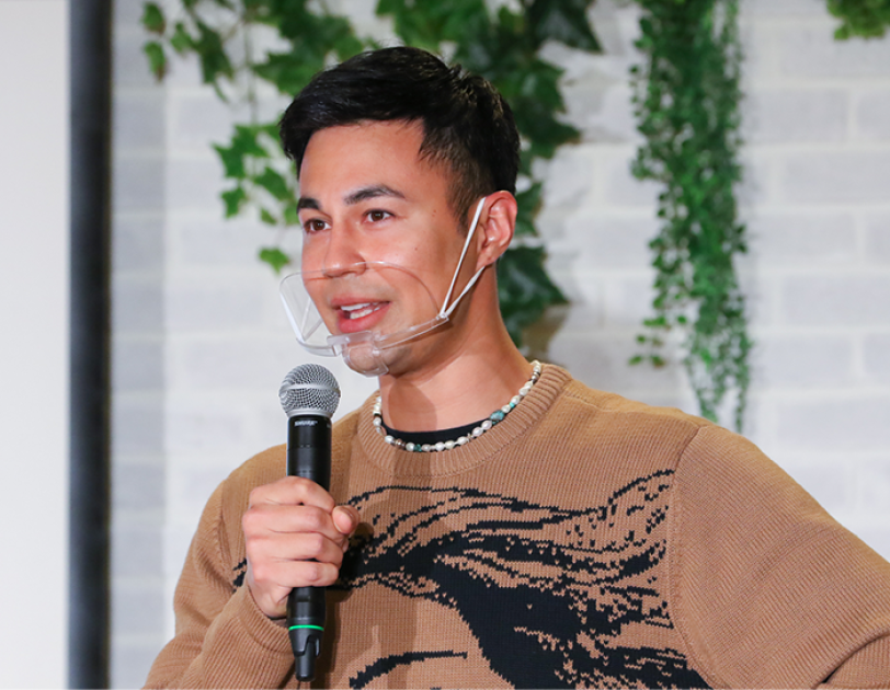 ホリデーシーズンに笑顔を届ける、AmazonのDelivering Smiles
ユージさん、岡部将和さんと共に、キッズドアの子どもたちにプレゼント