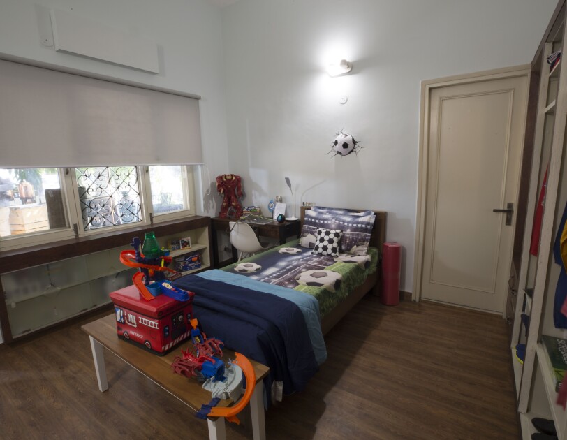 Boys room festive home