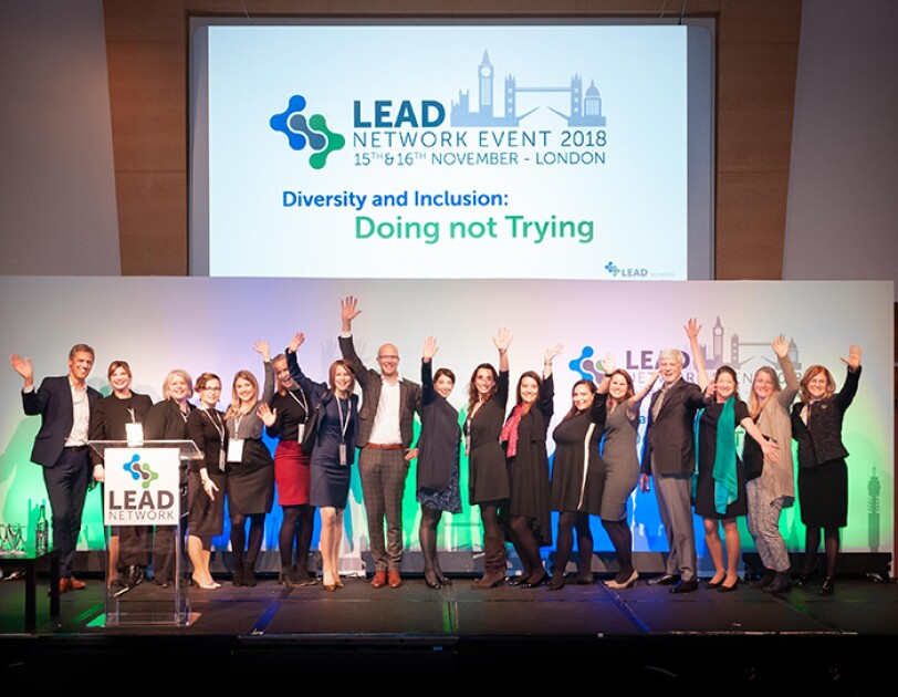 Fiona Liebenhenz_LEAD_Gruppenbild_Veranstaltnug in London