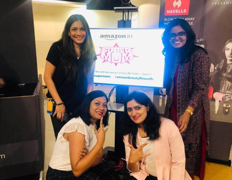 Supermoms of Amazon posing for a picture