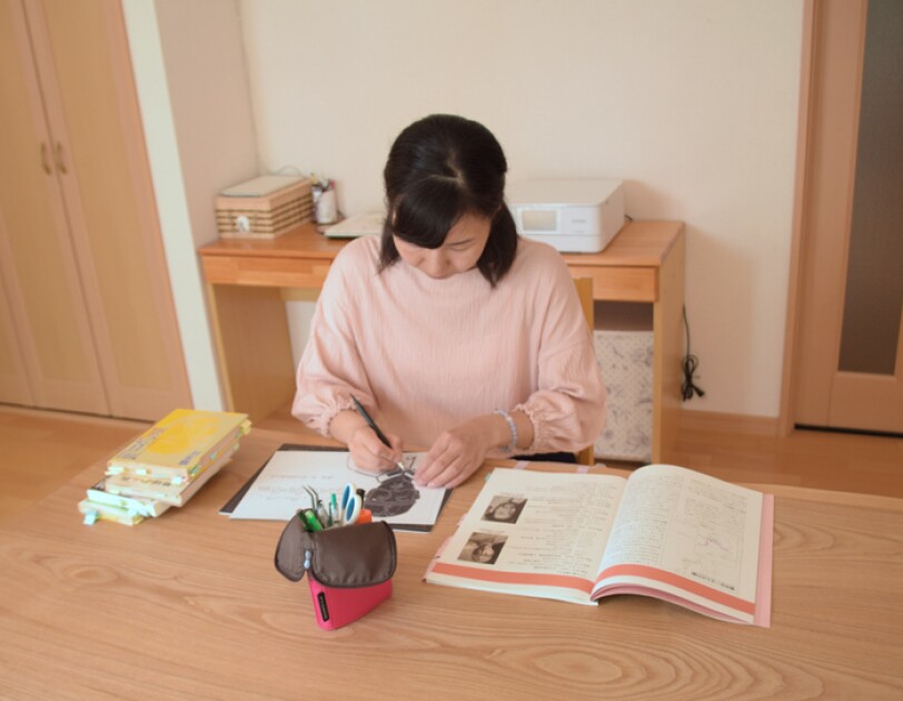 平和への思いを込め憧れの絵本作家に