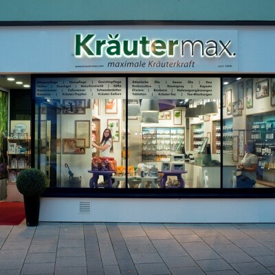 Das Ladengeschäft von Kräutermax in der Rieder Fußgängerzone.