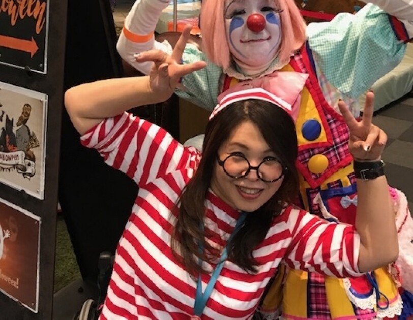 A photo of Tomomi Umezawa, a Data Management Associate on the HR team in Japan and Co-Chair of the PwD Japan affinity group.