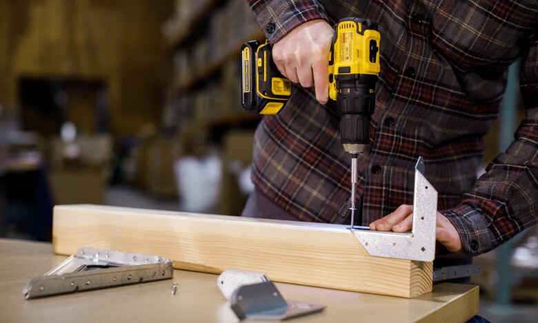 How To Build Your Own Amazon Door Desk