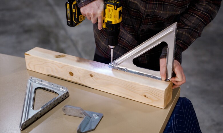 How To Build Your Own Amazon Door Desk