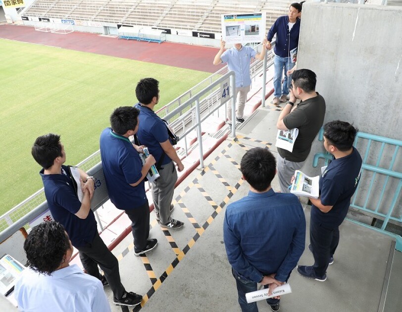 amazonが プロサッカーチーム サガン鳥栖 と交流会を実施